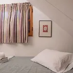 Mary's House * 尼亚伊拉克利亚
